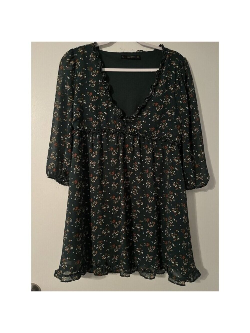 Hesperus Women’s Dress Green Floral Mini Fall Winter Size Large V-Neck